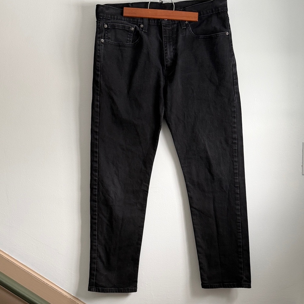 Levi’s Men's 502 Taper Straight Black Jeans